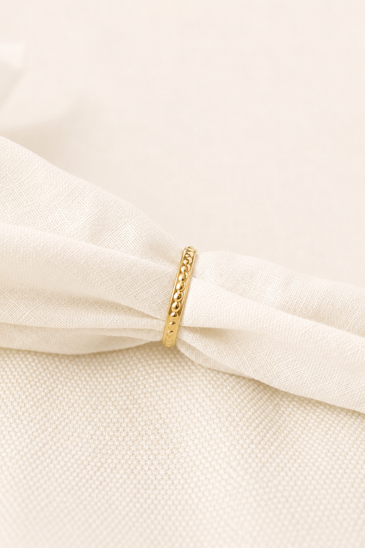 Dotted Band Adjustable Ring