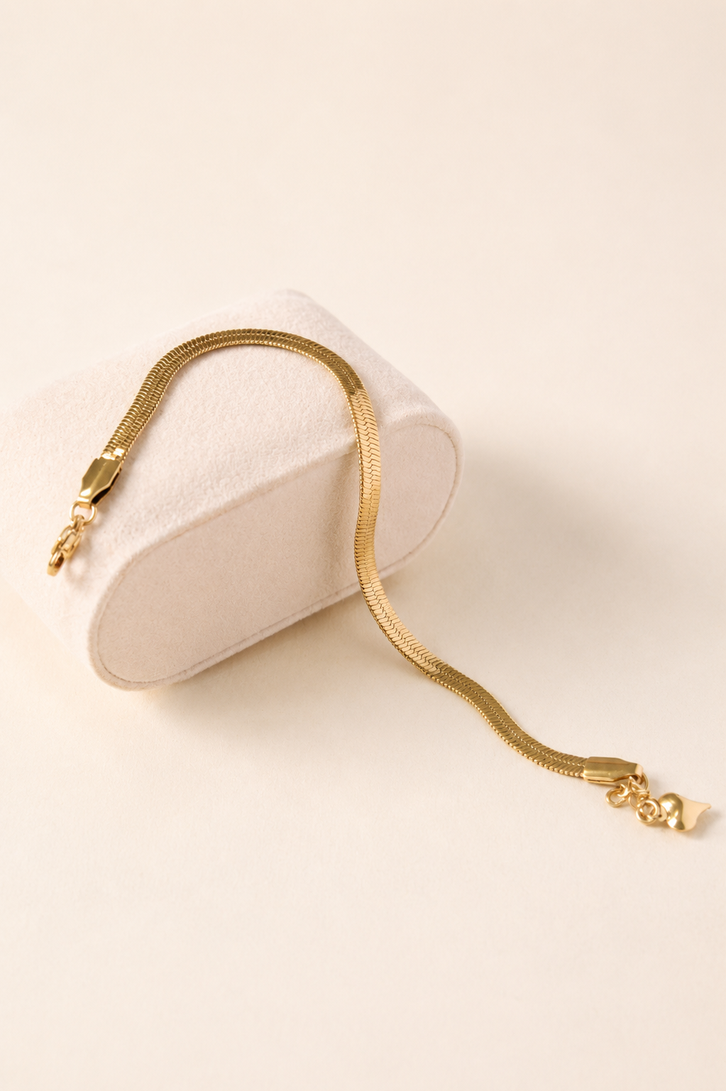 Heart Flat Chain Bracelet